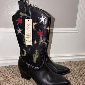 No Boundaries Black Boots with Colorful Embroidery
